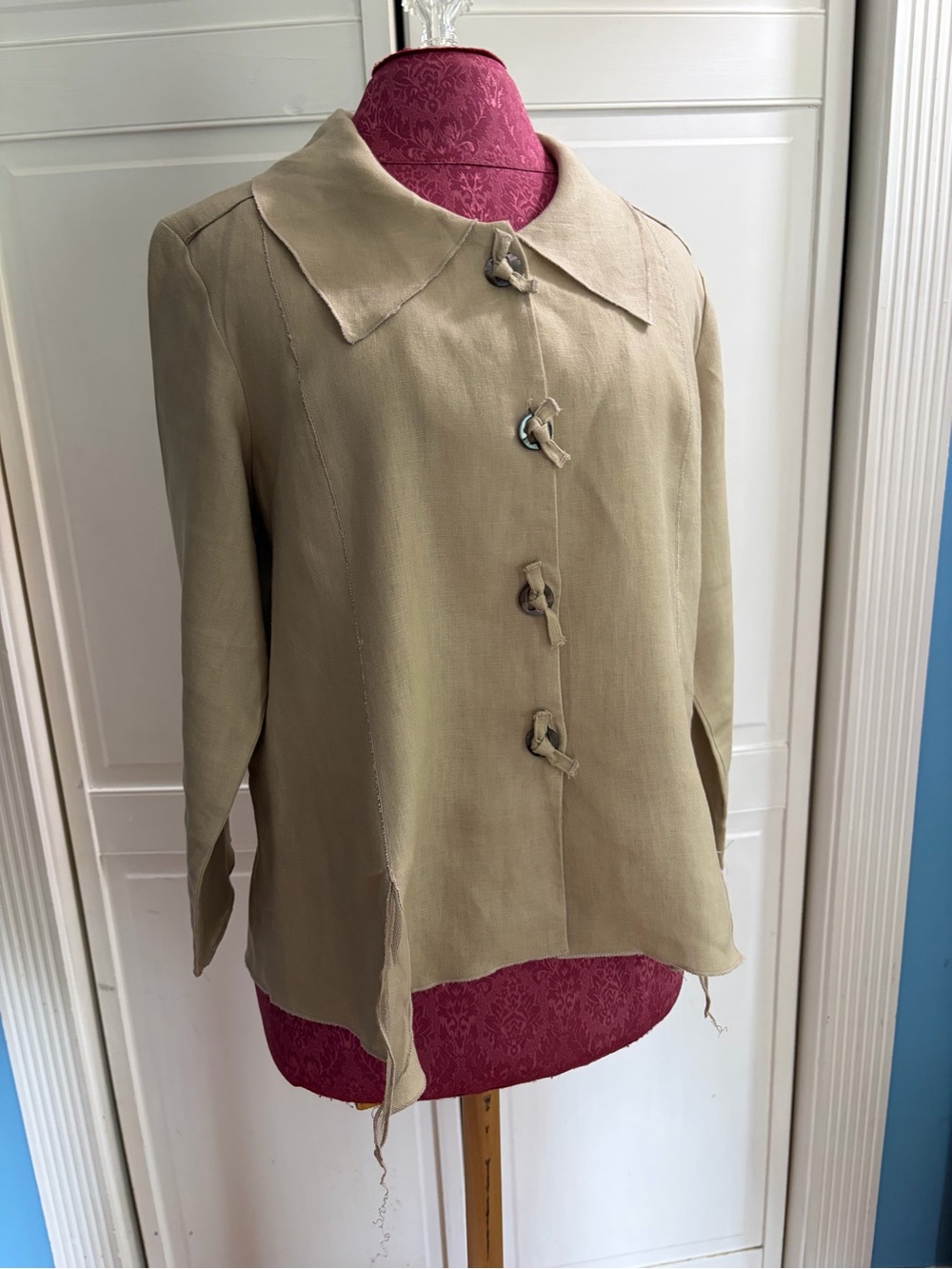 Linen cropped jacket
